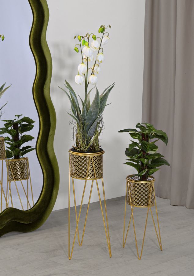 Glam vaser i guldfarve, metal – 21x20x46 og 18x18x32 cm