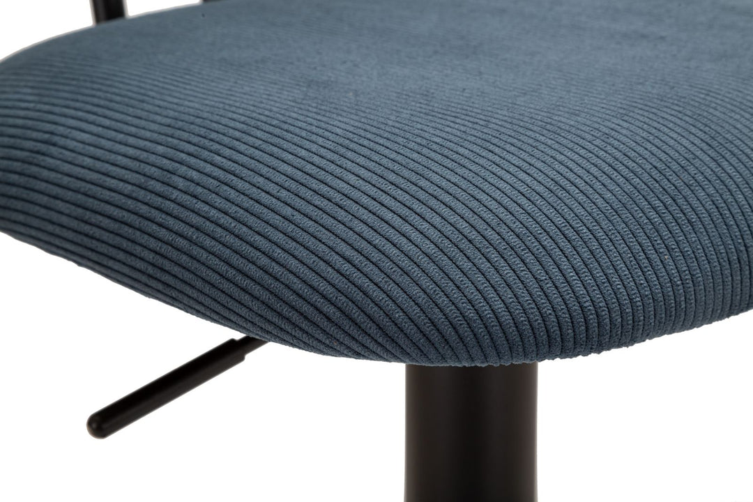 Barstol i sort, jern, træ og polyester – 41x47x5 106x5 cm