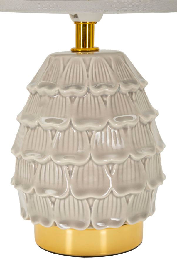 Lampe i creme i keramik, jern og stof – 15x30x5 cm