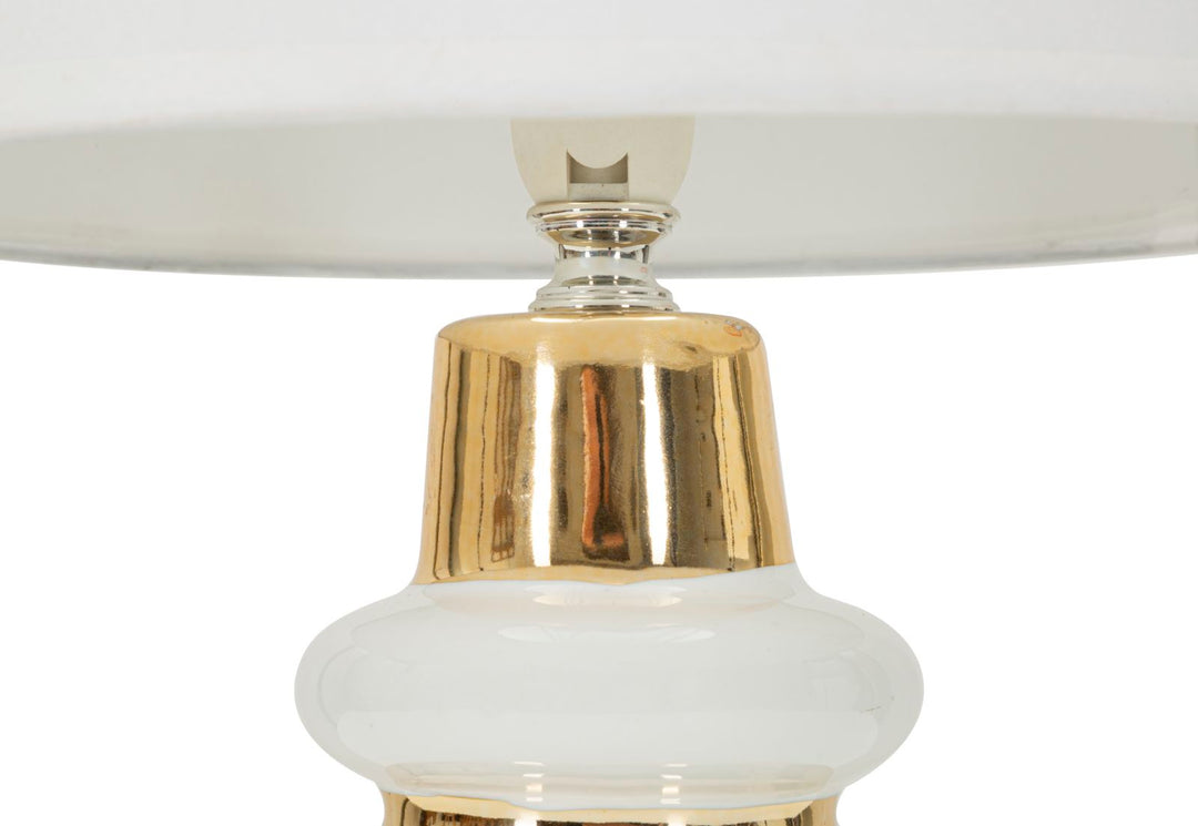 Glam bordlampe i keramik, jern og stof – 23x32 cm