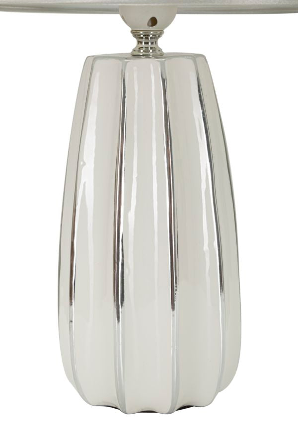 Glam bordlampe i keramik, jern og stof  – 30x45 cm