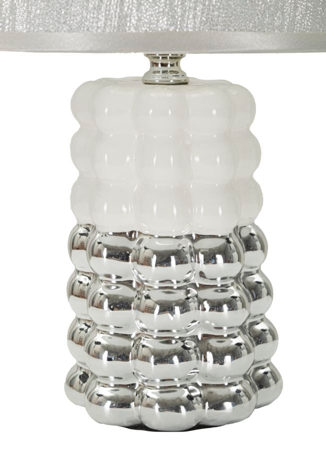 Glam bordlampe i keramik, jern og stof – 23x33 cm
