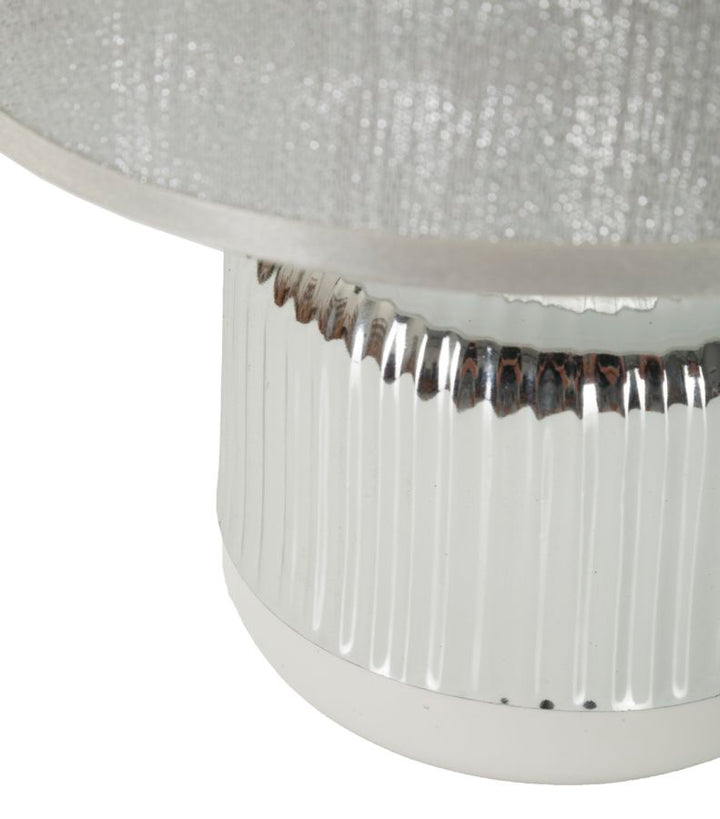 Glam bordlampe i keramik, jern og stof – 20x29 cm