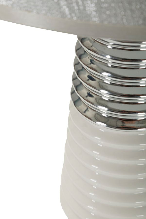 Glam bordlampe i keramik, jern og stof – 25x41 cm