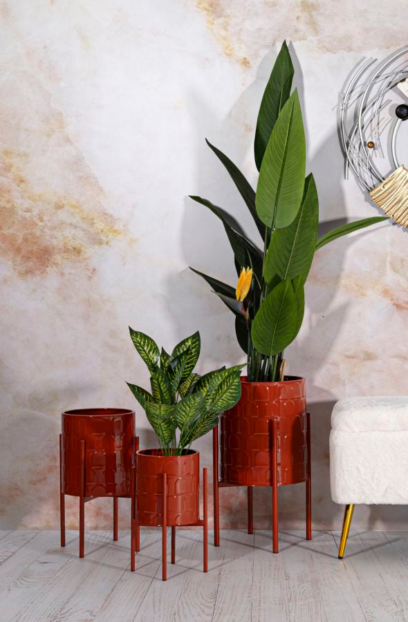Sæt med vaser i rød, metal – 36x56x5, 30x48x5, 24x37x5 cm