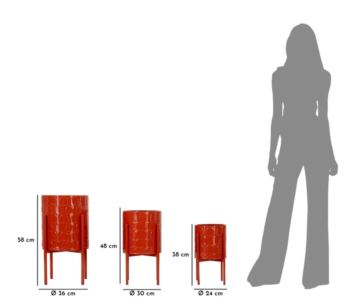 Sæt med vaser i rød, metal – 36x56x5, 30x48x5, 24x37x5 cm