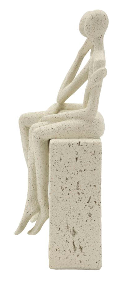 Pyntefigur i creme af polyresin – 11x5x9 cm