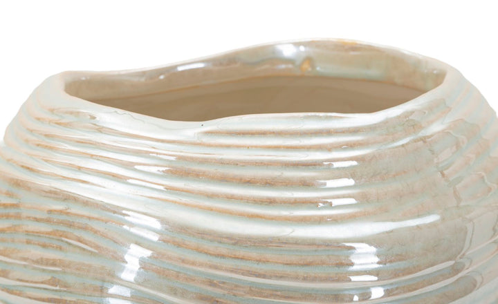 Moderne vase i keramik, perlehvid