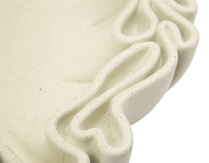 Fad, cremefarvet i polyresin  – 40x5x38 5x9x5 cm