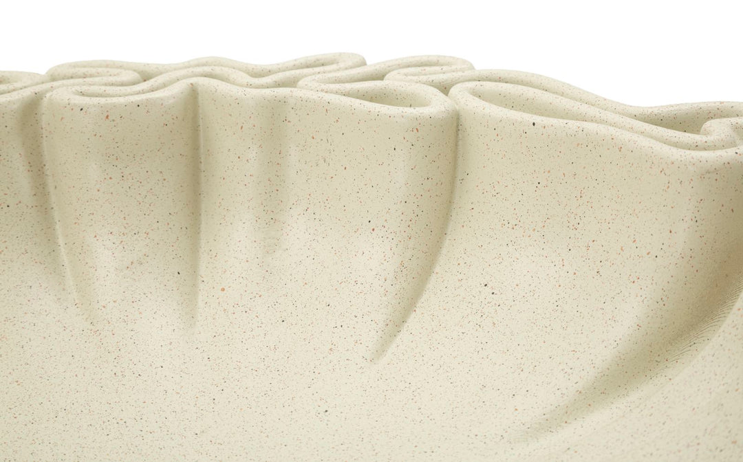 Fad, cremefarvet i polyresin – 30x5x29 7x5 cm