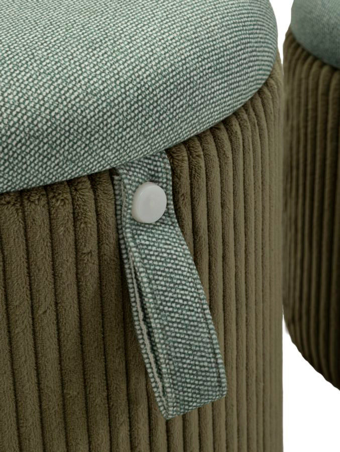 Taburetter i grøn, mdf og polyester – 38x38 32x28 cm