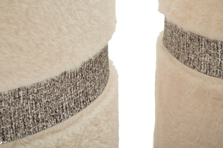 Taburetter i creme, mdf og polyester – 40x47 og 32x38 cm