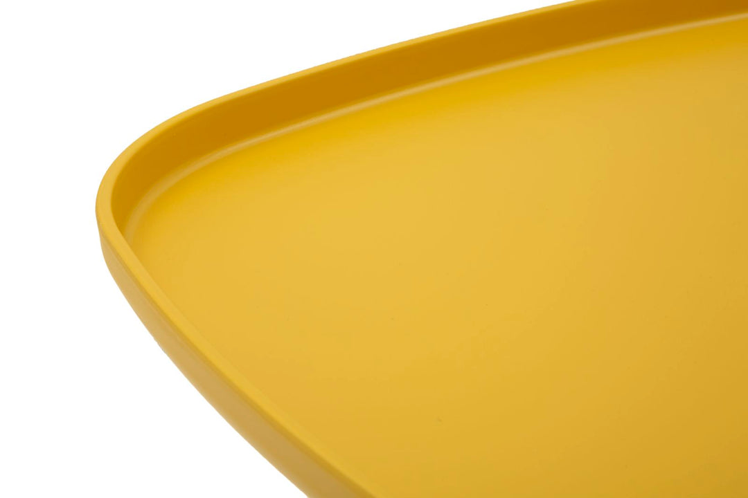 Bord af plast – 48x48x38 cm