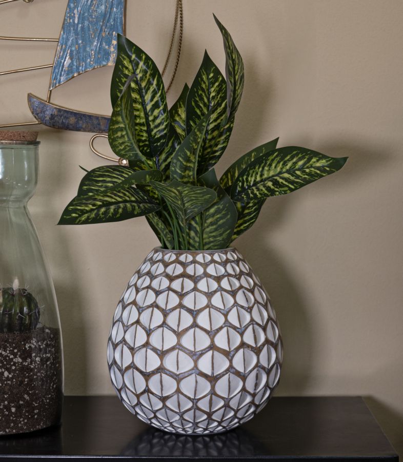 Moderne vase i hvid, polyresin – 27x27 cm