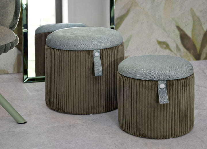 Taburetter i grøn, mdf og polyester – 38x38 32x28 cm