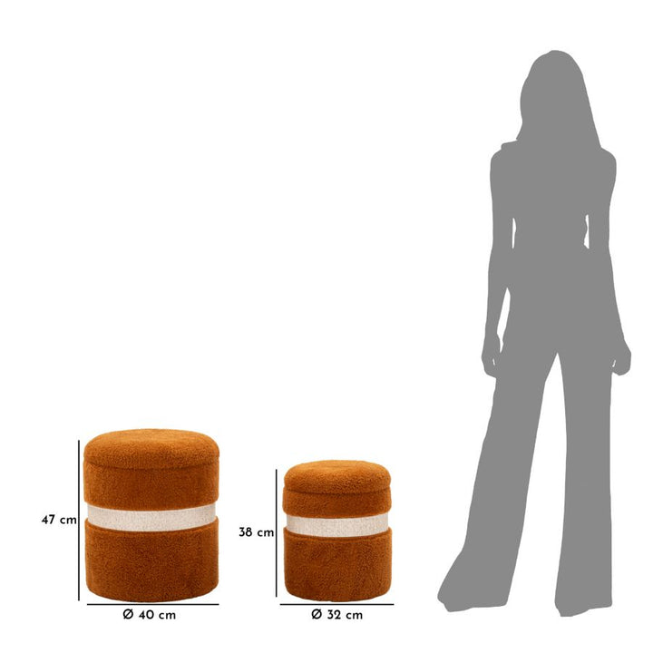 Taburetter i rød, mdf og polyester – 40x47 og 32x38 cm