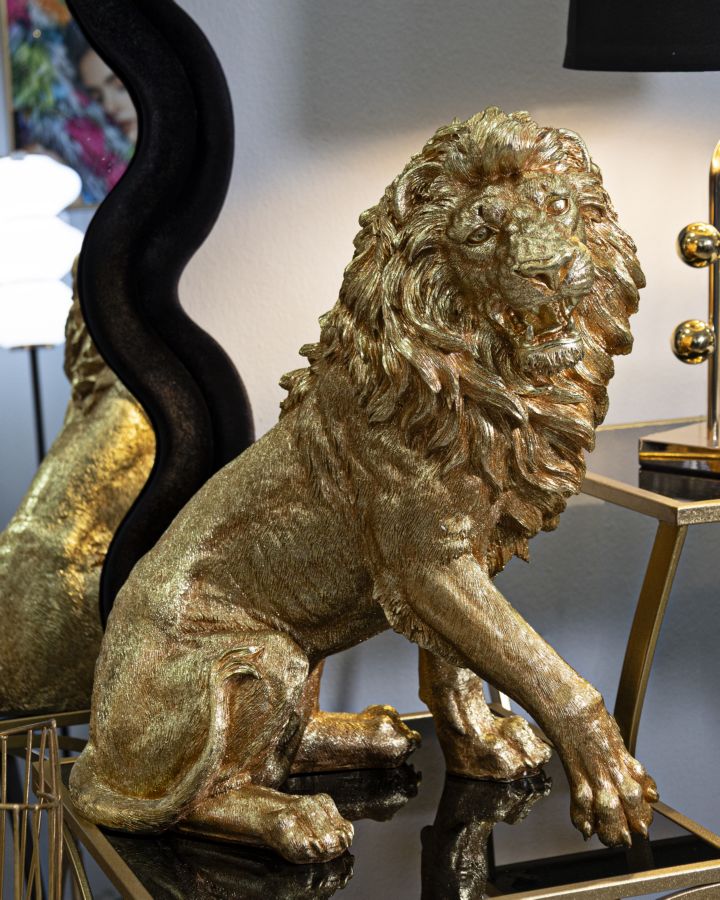 Glam pynteløve, guldfarvet – 45x29x55 cm