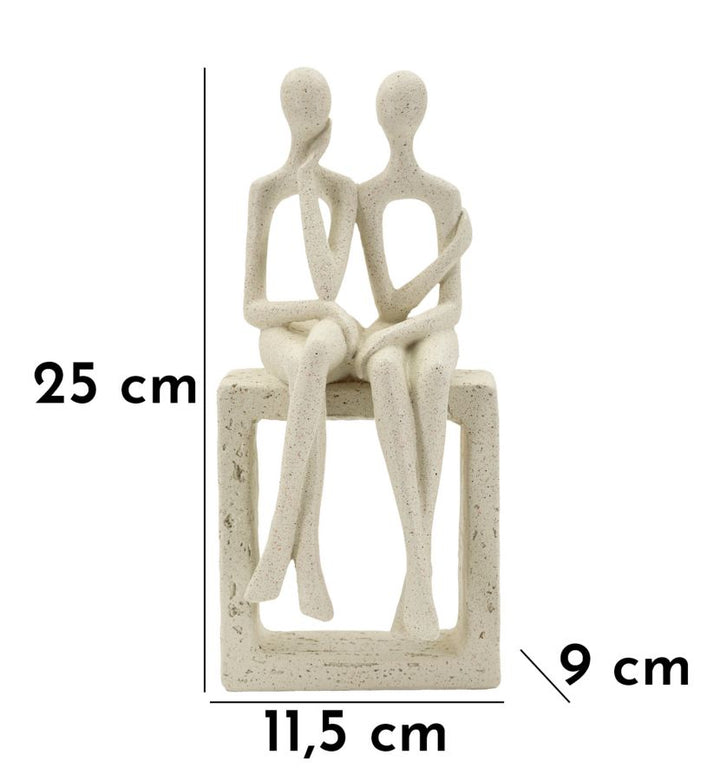 Pyntefigur i creme af polyresin – 11x5x9 cm