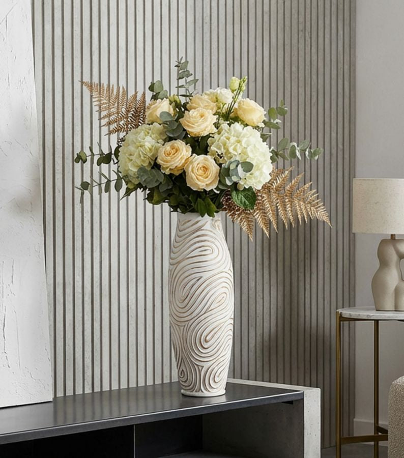 OBLIX RESIN VASE CM Ø 18,5X50 (HOLE CM Ø 9)