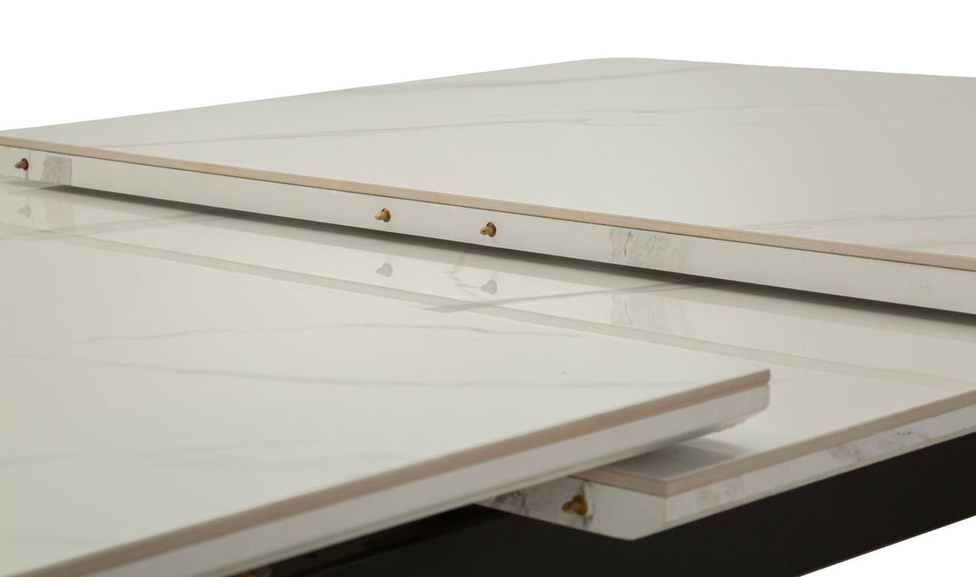 MATT DINING TABLE – Spisebord med udtræk (120 x 80 x 75 cm / 155 x 80 x 75 cm)