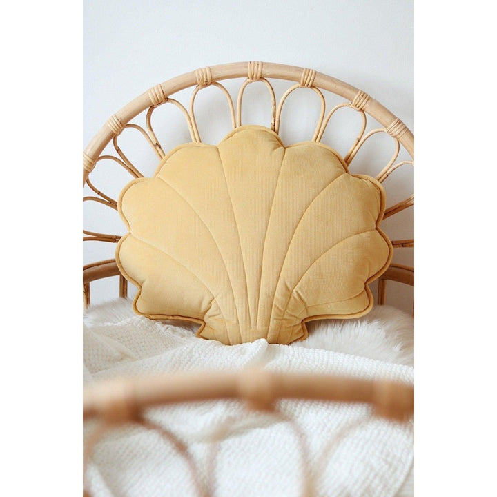 "Honey" Velvet Shell Pude