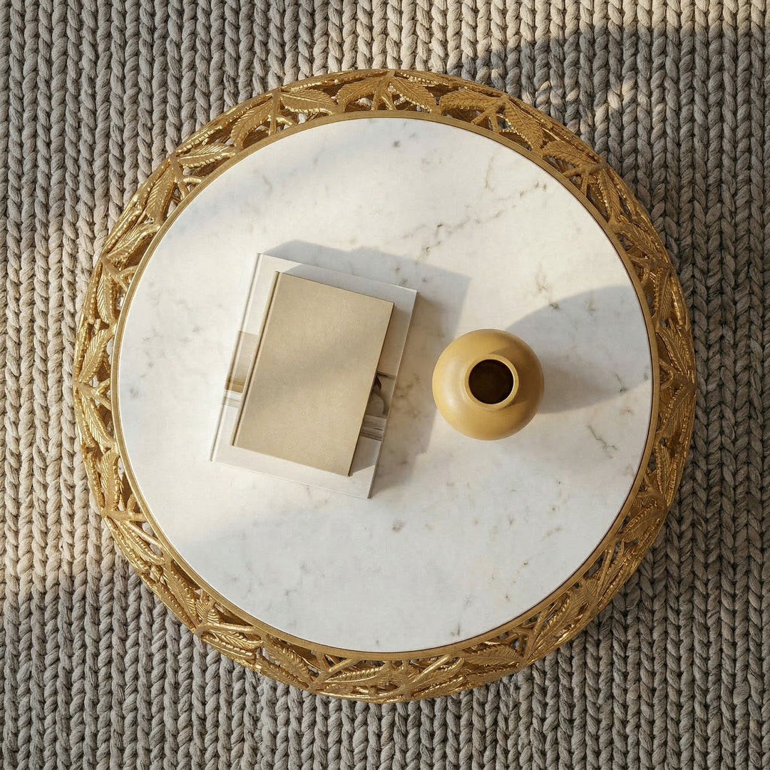 Rundt Sofabord 60 cm i Guld Aluminium med Hvid Marmorbordplade – Moderne Designbord