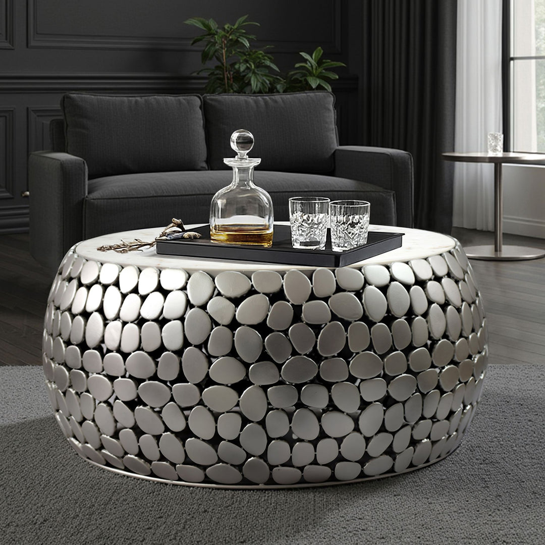 Design sofabord rundt 66 cm lavet af aluminium sølv og hvid marmor bordplade, håndlavet