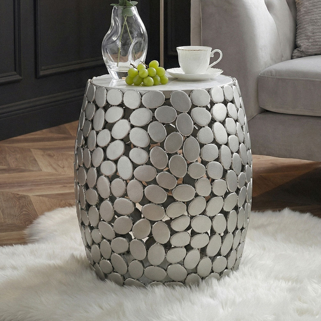 Design sidebord rundt 40 cm lavet af aluminium sølv & hvid marmor bordplade, håndlavet