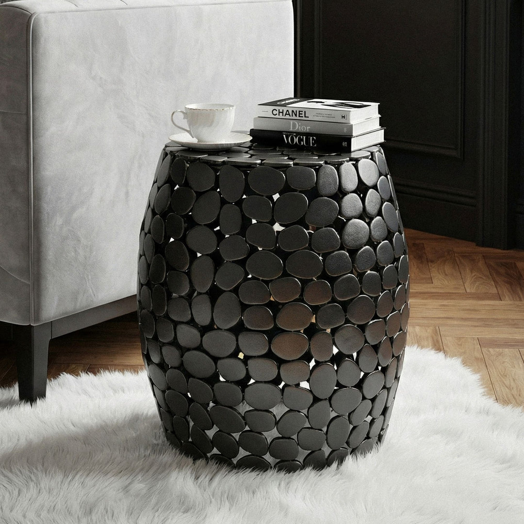 Design sidebord rundt 40 cm lavet af aluminium sort - sofabord alu - lille stuebord metal - dekorativt stuebord, håndlavet