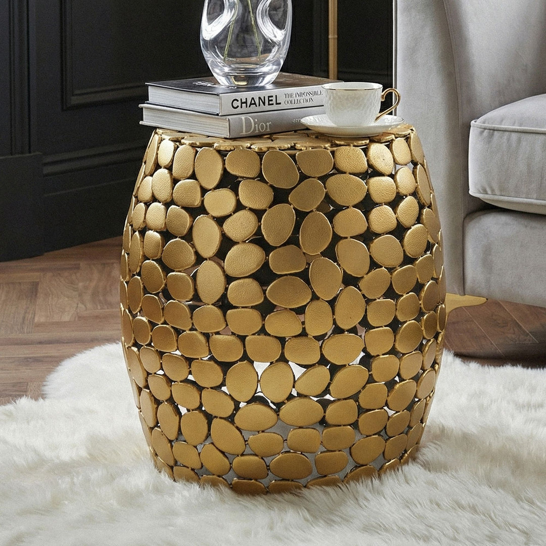 Design sidebord rundt 40 cm lavet af aluminium guld - sofabord alu - lille stuebord metal - dekorativt bord stue, håndlavet