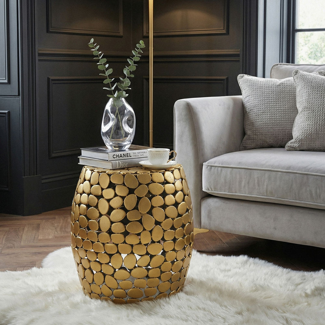 Design sidebord rundt 40 cm lavet af aluminium guld - sofabord alu - lille stuebord metal - dekorativt bord stue, håndlavet