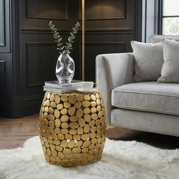 Design sidebord rundt 40 cm lavet af aluminium guld - sofabord alu - lille stuebord metal - dekorativt bord stue, håndlavet
