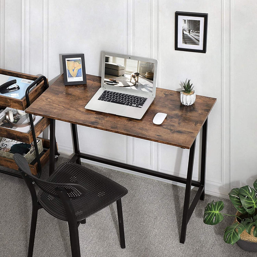 OSKAR skrivebord – funktionelt design i rustik loftstil