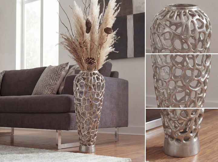 Gulvvase 60 cm i Sølv Aluminium – Stor Moderne Metalvase til Tørrede Blomster