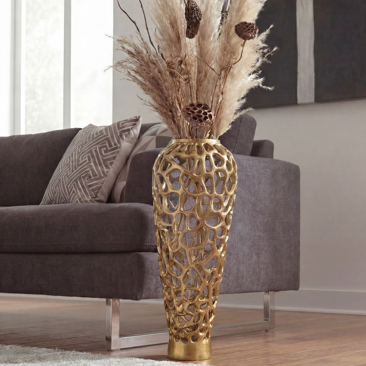 Gulvvase 60 cm i Guld Aluminium – Stor Moderne Metalvase til Tørrede Blomster