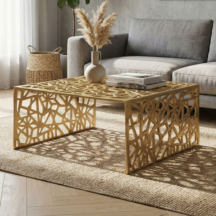 Moderne Sofabord 60 cm i Guldfarvet Aluminium – Kvadratisk Designbord til Stuen