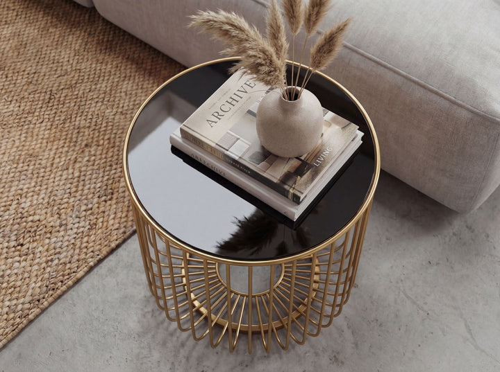 Rundt Sidebord 40 cm i Guld Metal med Glasplade – Moderne Designbord med Gitterstel