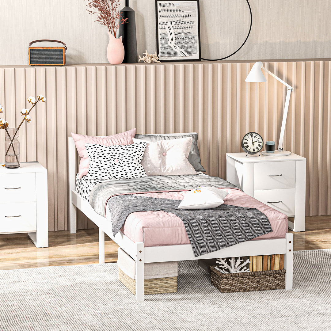 Enkeltsenge med hovedgærde og lameller, 26 cm plads under sengen, fyrretræ, 208x96x70 cm, hvid