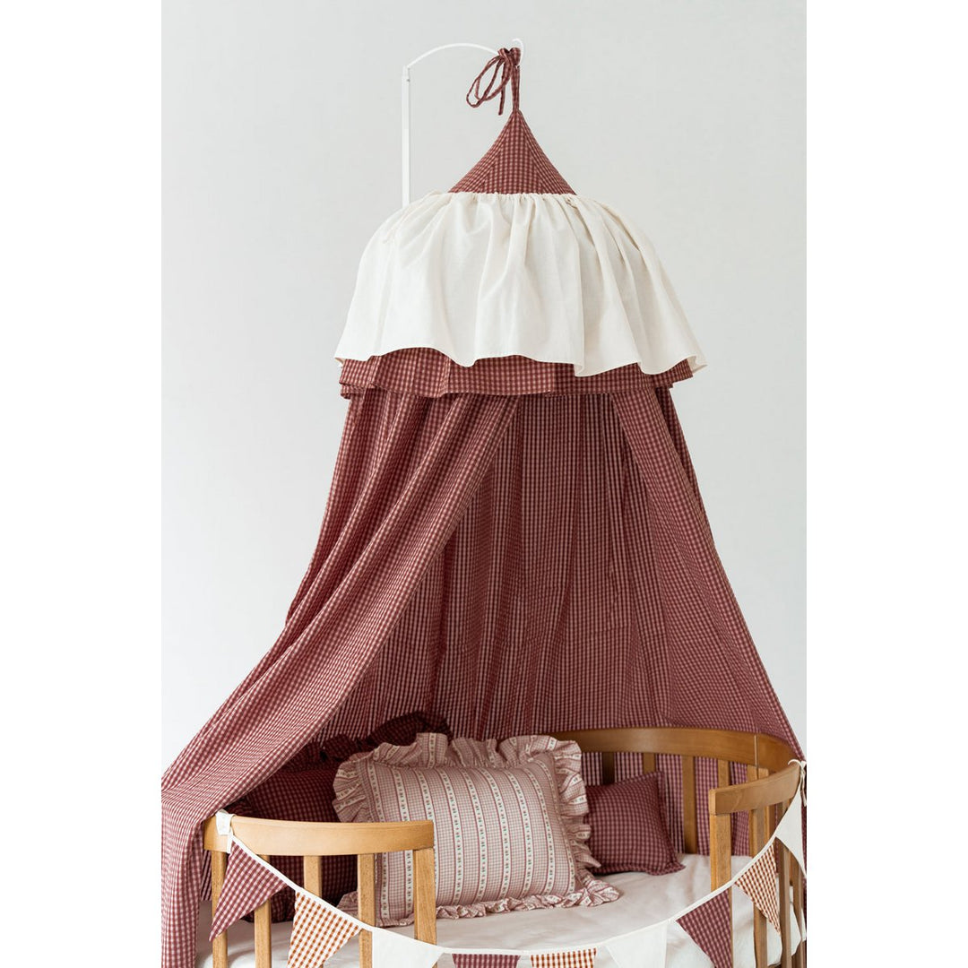 Dekorativ pude med flæse "Vintage style"