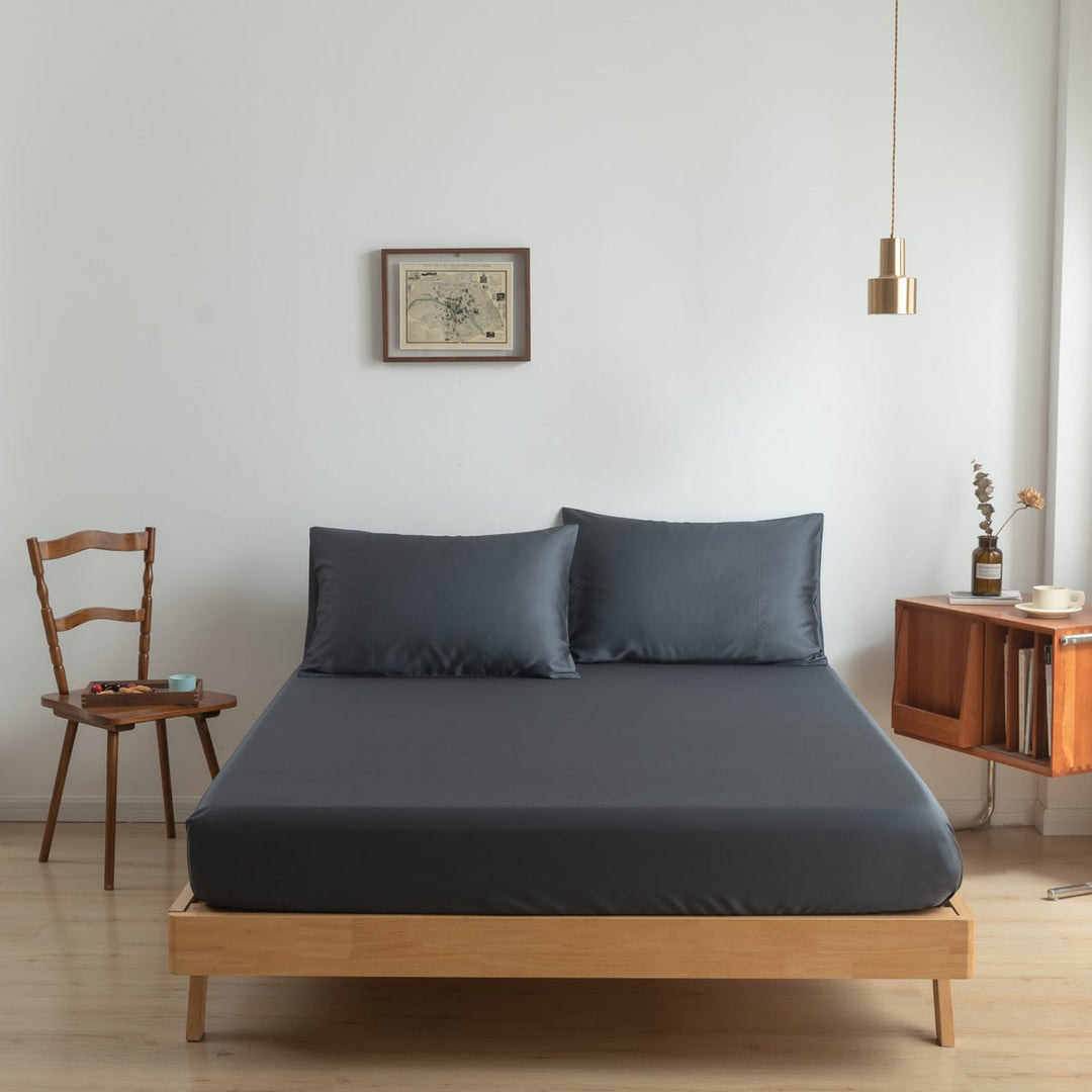 Mørkeblå bambus fitted sheet Premium - op til 30 cm - 400TC Tanboocel - Space Blue