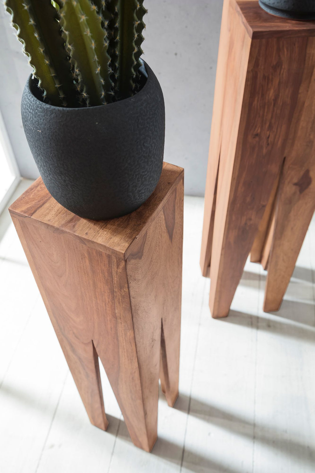 Sidebordsæt med 3, massivt akacietræ, indskudsborde, firkantede, moderne, piedestalbord, plantebord, 3-delt, blomsterstativ, plantebord, stue, planteskammel, blomsterskammel, dekorativ søjle