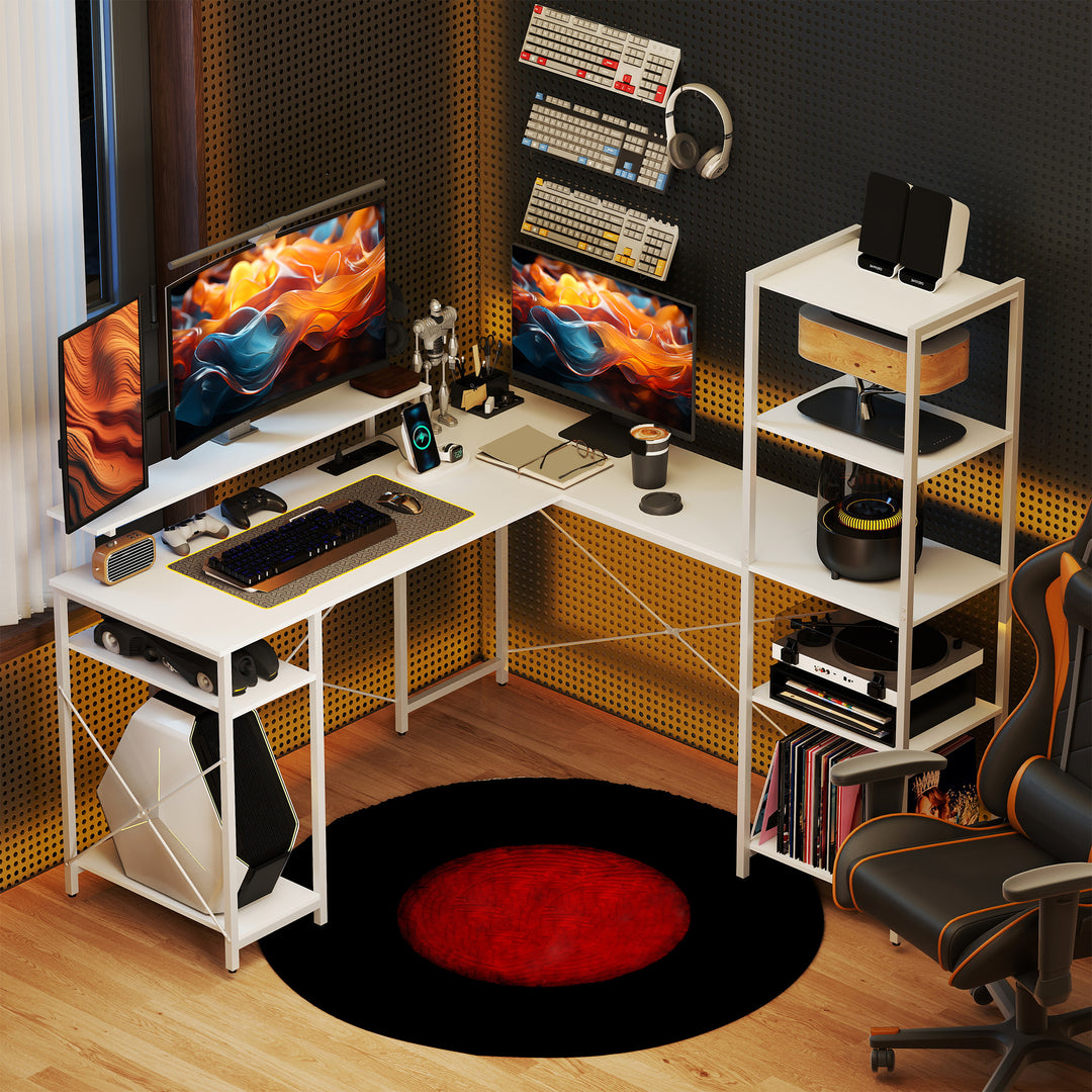 L-formet skrivebord med ladestation, hjørnecomputerbord med skærmstativ og hylder, til hjemmekontor, kontor, hvid