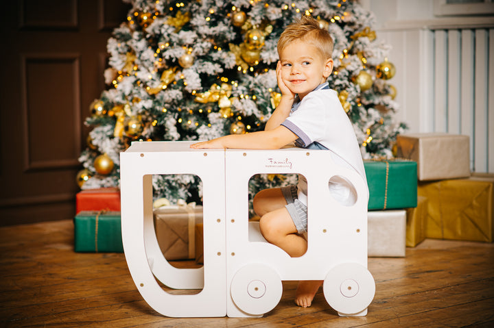Køkkentrappe / montessori-læringstårn: bord, stol og trappe i ét til barn, hvid