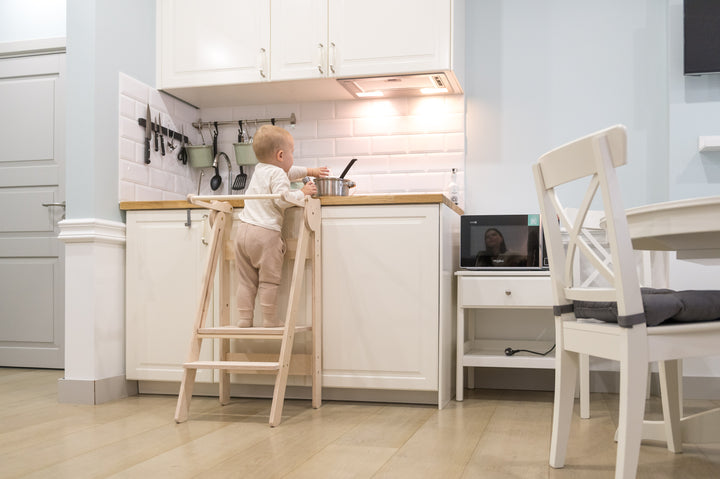 Trin-skammel til barn, naturfarvet