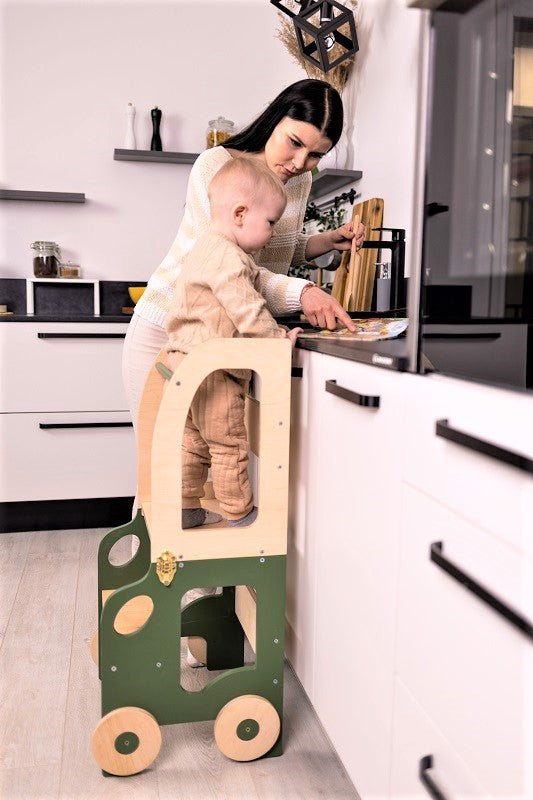 Køkkentrappe / montessori-læringstårn: bord, stol og trappe i ét til barn, khaki og naturfarvet