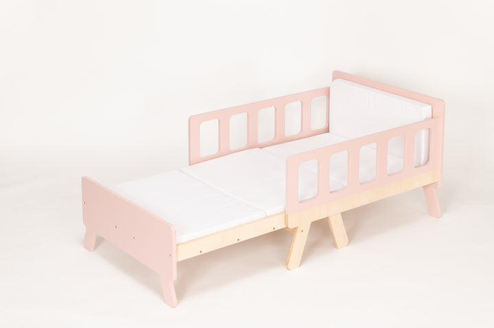Smart børneseng der vokser med, pink