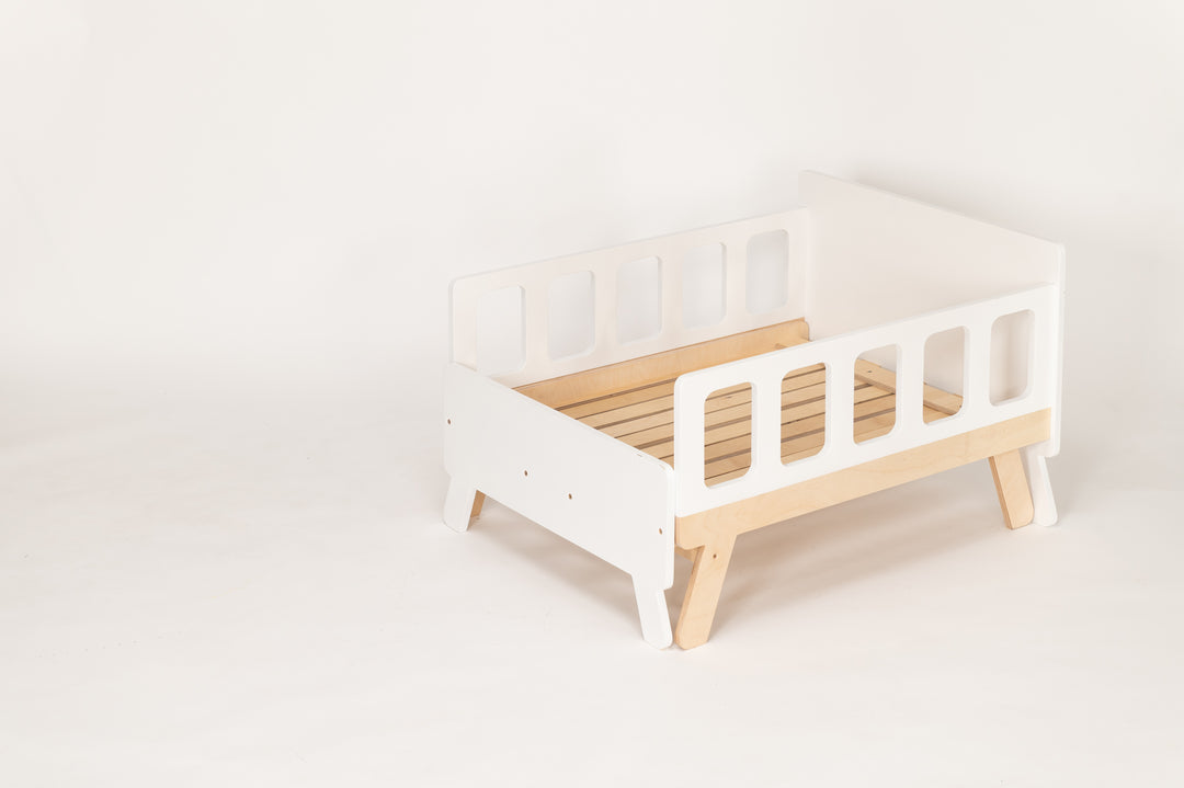 Smart børneseng der vokser med, hvid