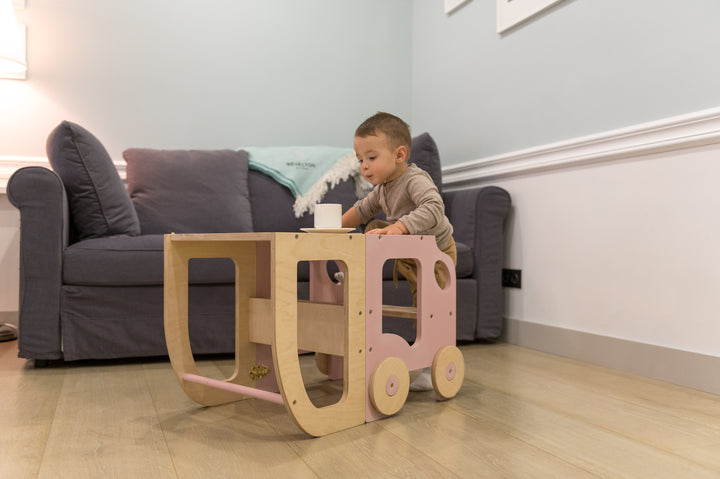 Køkkentrappe / montessori-læringstårn: bord, stol og trappe i ét til barn, pink og naturfarvet