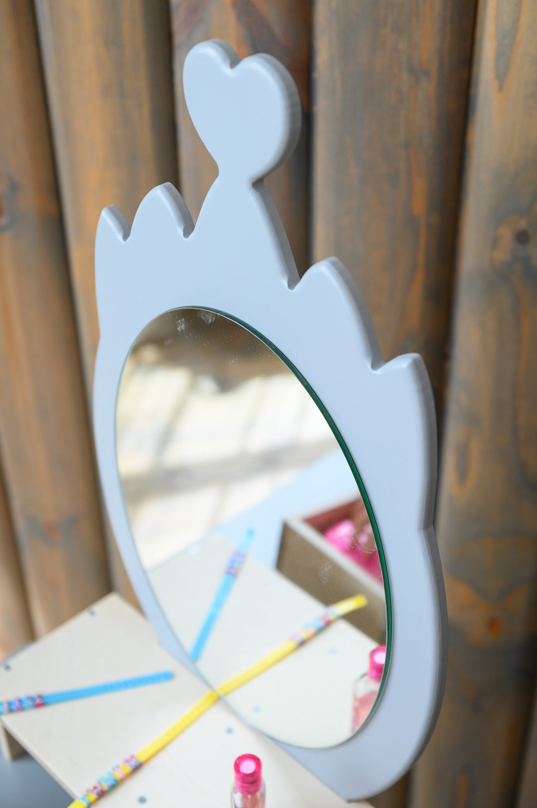 Sminkebord til barn, grå og naturfarvet