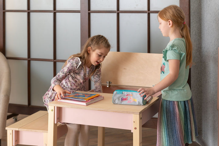 Sæt med smart opbevaringsbord og stol, pink og naturfarvet